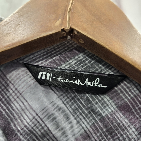 Travis Mathew Shirt Mens Medium Purple Gray Plaid Button Up Lightweight Long - Picture 3 of 14